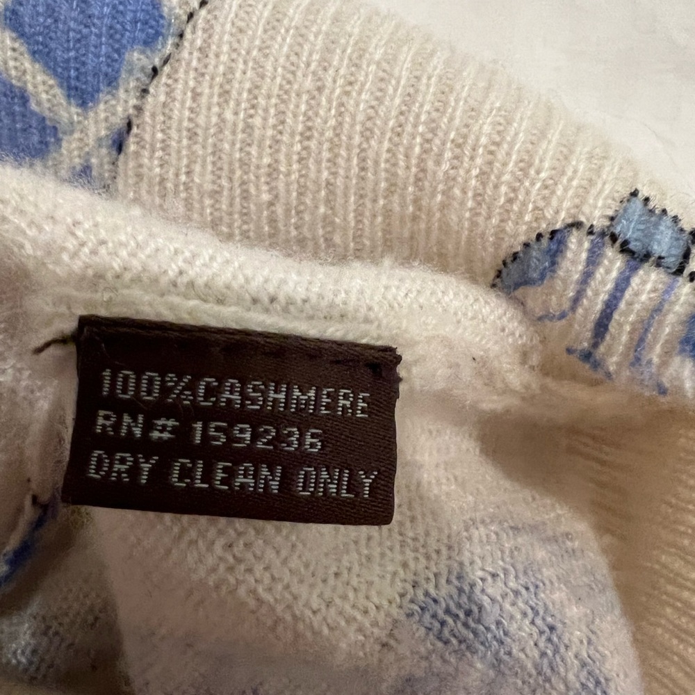 J. McLaughlin Chinoiserie Cashmere Pattern Sweater - Picture 4 of 5